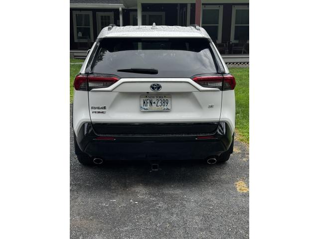 Photo of 2022 White Toyota RAV4 Prime