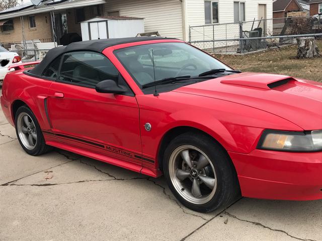 Photo of 2004 Red Ford Mustang