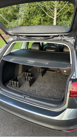 Photo of 2016 Gray Volkswagen Golf SportWagen