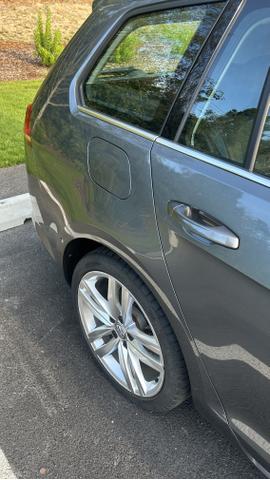 Photo of 2016 Gray Volkswagen Golf SportWagen