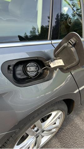 Photo of 2016 Gray Volkswagen Golf SportWagen