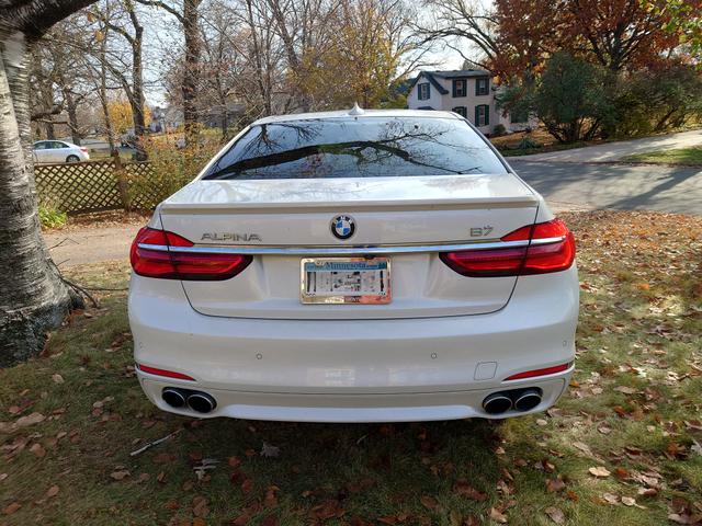 Photo of 2018 White BMW ALPINA B7