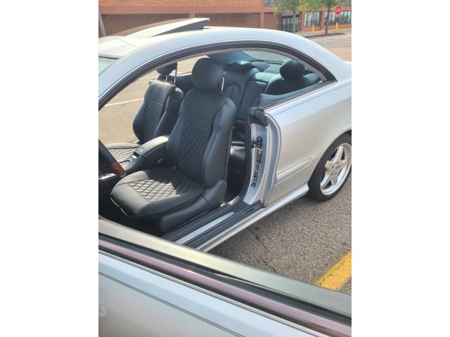 Photo of 2005 Silver Mercedes-Benz CLK-Class