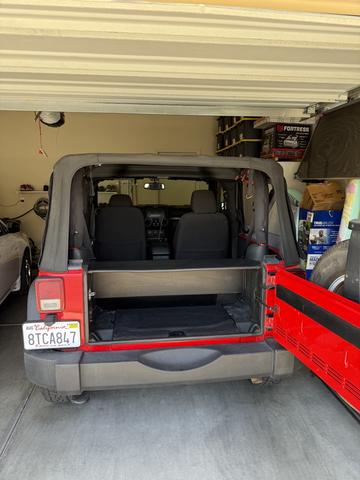 Photo of 2017 Red Jeep Wrangler