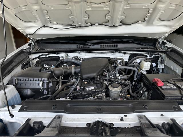 Photo of 2022 White Toyota Tacoma