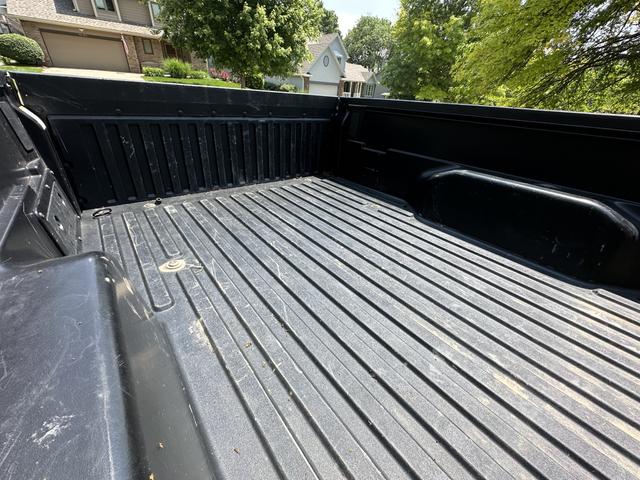 Photo of 2022 White Toyota Tacoma
