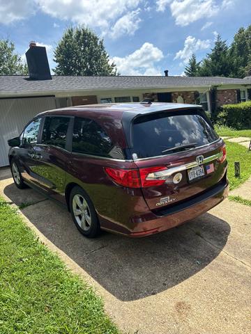 Photo of 2019 Red Honda Odyssey