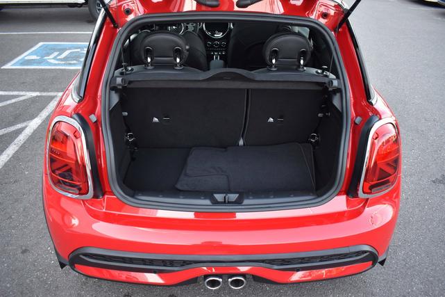 Photo of 2022 Red MINI Hardtop