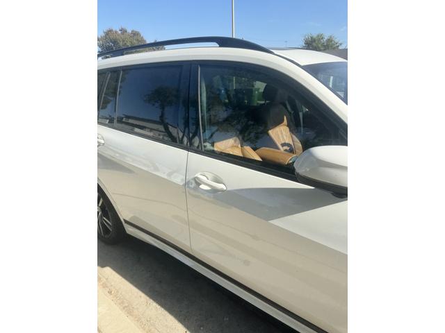 Photo of 2023 White BMW X7