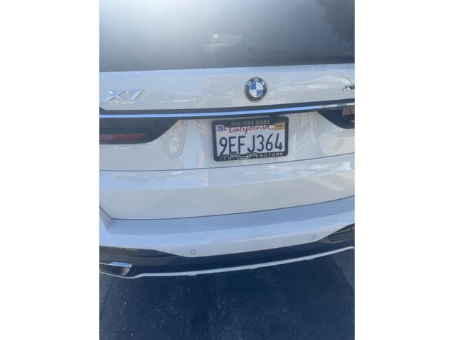 Photo of 2023 White BMW X7