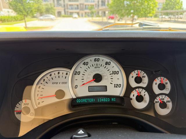 Photo of 2003 Yellow Hummer H2