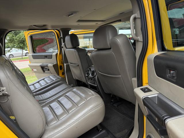 Photo of 2003 Yellow Hummer H2