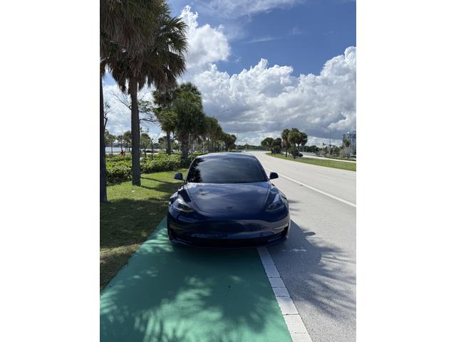 Photo of 2023 Blue Tesla Model 3