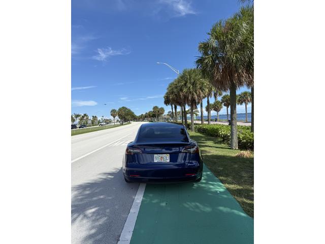 Photo of 2023 Blue Tesla Model 3