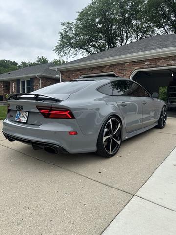 Photo of 2017 Gray Audi RS 7