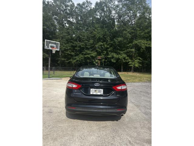 Photo of 2016 Black Ford Fusion