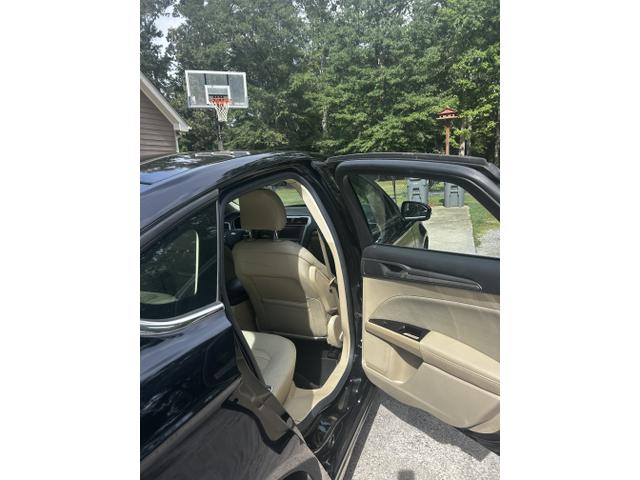 Photo of 2016 Black Ford Fusion