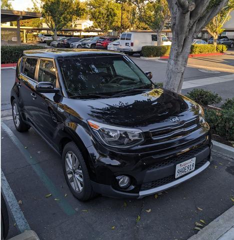 Photo of 2018 Black Kia Soul