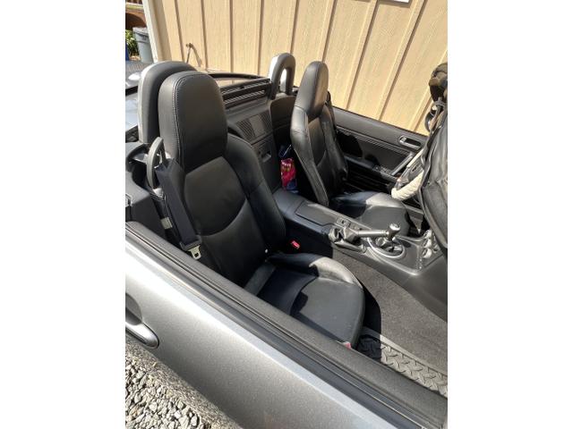 Photo of 2009 Gray Mazda MX-5 Miata