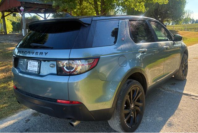 Photo of 2016 Gray Land Rover Discovery Sport