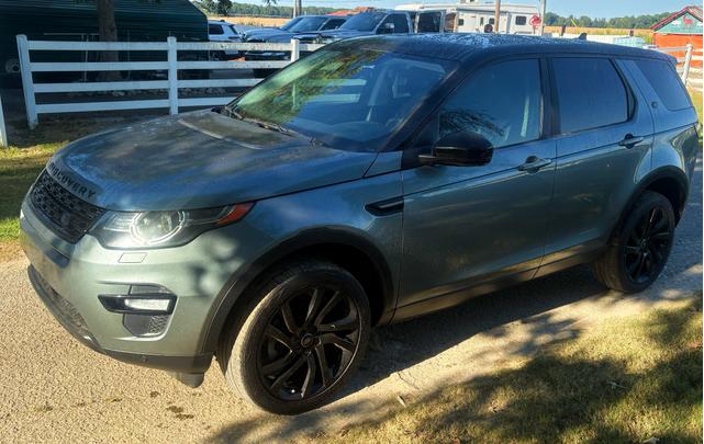 Photo of 2016 Gray Land Rover Discovery Sport