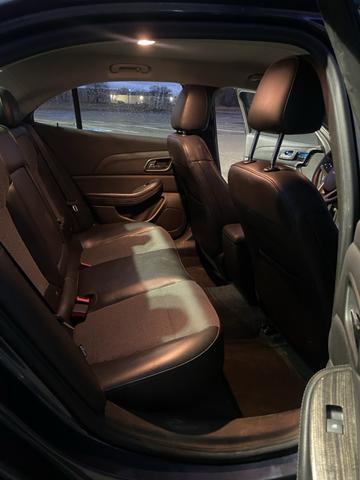 Photo of 2015 Blue Chevrolet Malibu