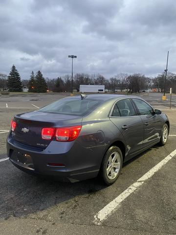 Photo of 2015 Blue Chevrolet Malibu