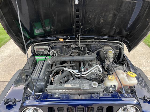 Photo of 2006 Blue Jeep Wrangler