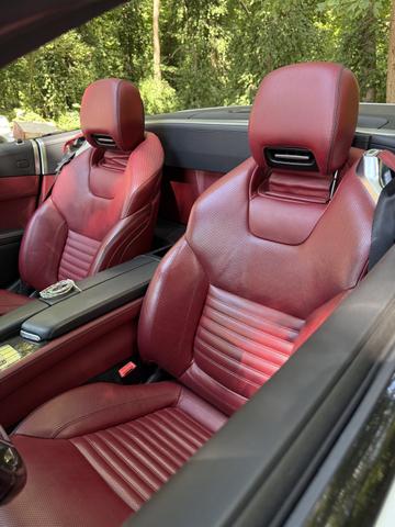 Photo of 2015 White Mercedes-Benz SL-Class