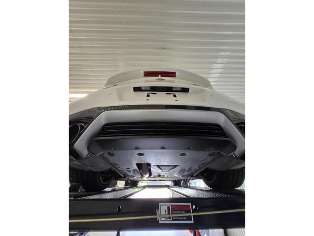 Photo of 2017 White Nissan GT-R