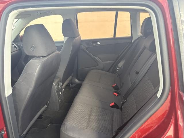 Photo of 2014 Red Volkswagen Tiguan