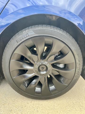 Photo of 2019 Blue Tesla Model 3