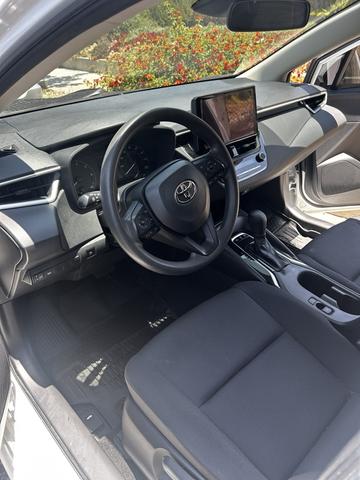 Photo of 2024 White Toyota Corolla Hybrid