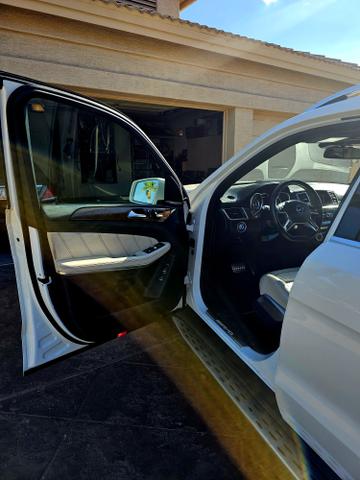 Photo of 2014 White Mercedes-Benz GL-Class