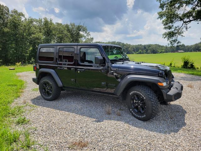 Photo of 2023 Black Jeep Wrangler