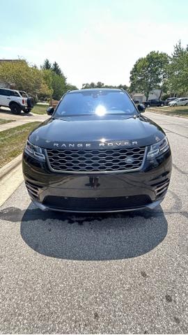 Photo of 2018 Black Land Rover Range Rover Velar