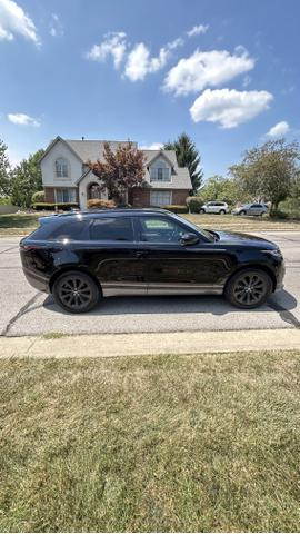 Photo of 2018 Black Land Rover Range Rover Velar