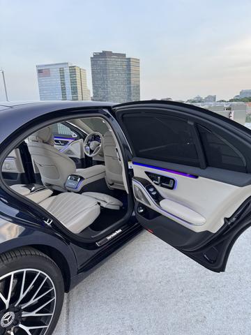 Photo of 2022 Blue Mercedes-Benz S-Class