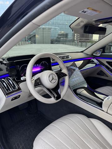 Photo of 2022 Blue Mercedes-Benz S-Class