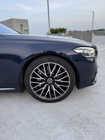 Photo of 2022 Blue Mercedes-Benz S-Class