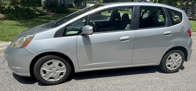 Photo of 2013 Silver Honda Fit
