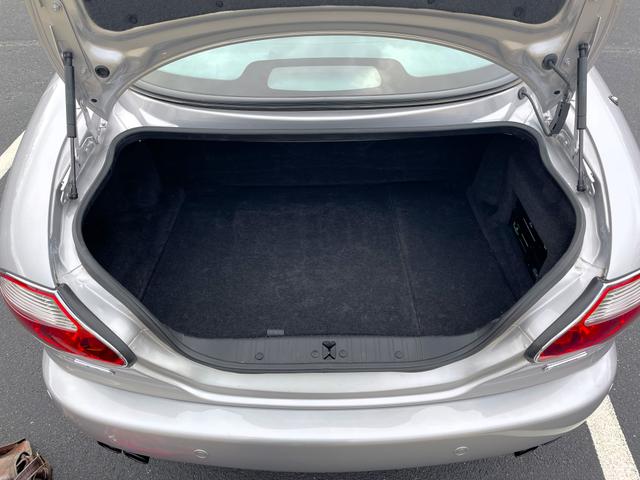 Photo of 2005 Silver Jaguar XKR