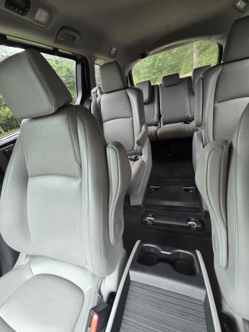 Photo of 2019 Silver Honda Odyssey