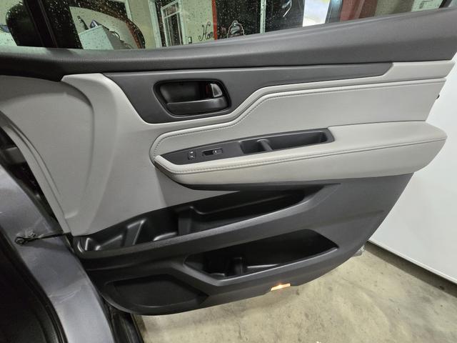 Photo of 2019 Silver Honda Odyssey