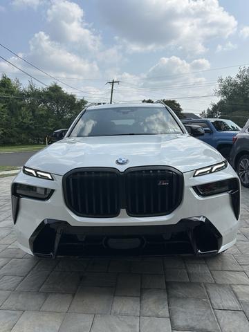 Photo of 2024 White BMW X7