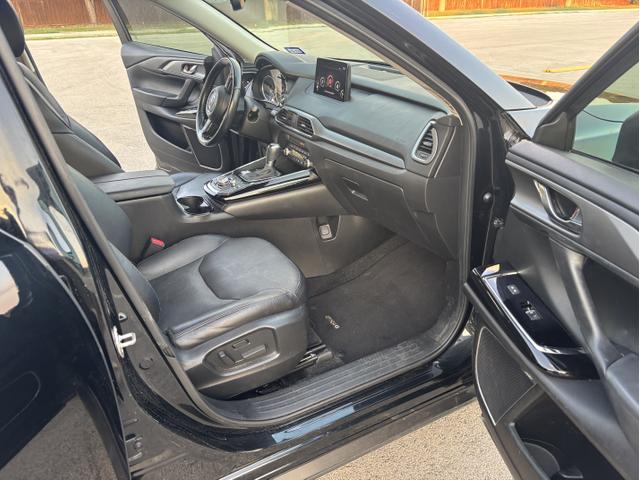 Photo of 2020 Black Mazda CX-9