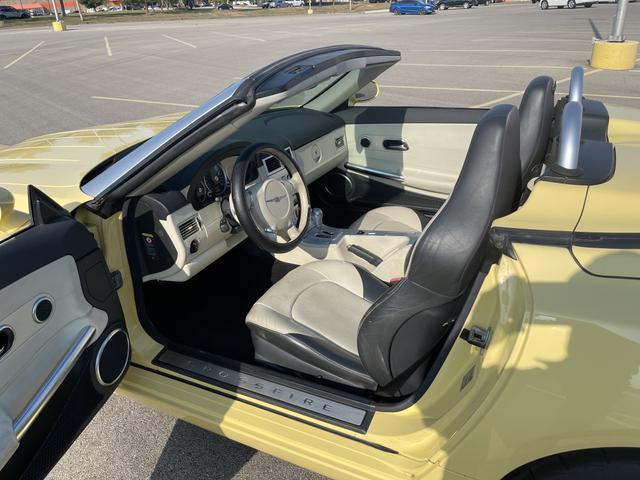 Photo of 2005 Yellow Chrysler Crossfire