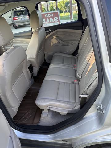 Photo of 2014 Silver Ford C-Max Energi