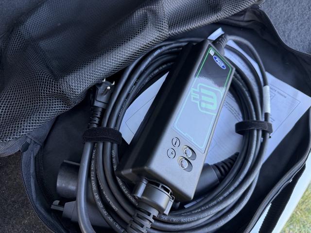Photo of 2014 Silver Ford C-Max Energi