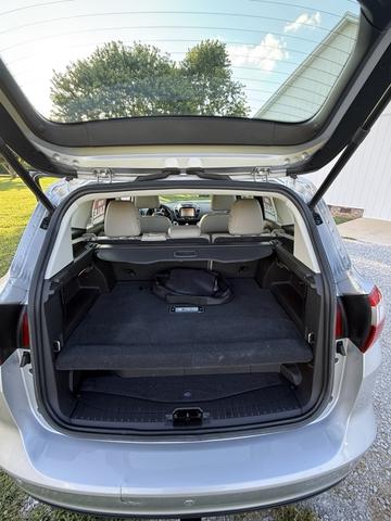 Photo of 2014 Silver Ford C-Max Energi